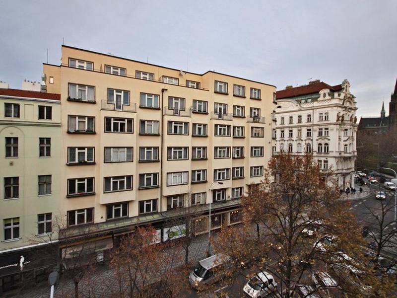 20E3471483B4E48BFE0F726ECC899A40