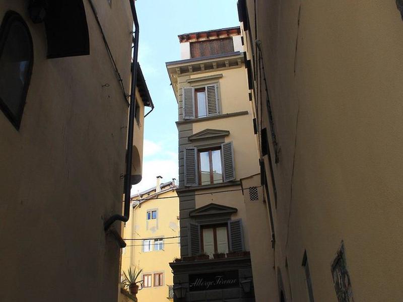 8919092CC9E6E1D6DD48C92A48A3E19C