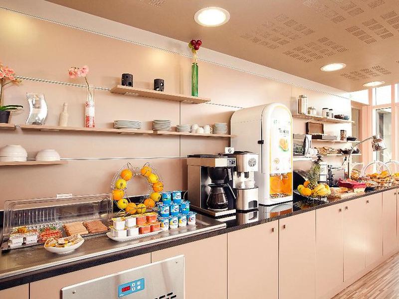 C9CB158FBF4DB0E22D6300D7C9055A58