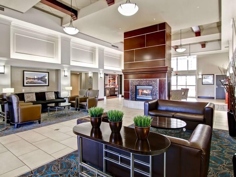 CB01FF84004308247D187F7C020A878B