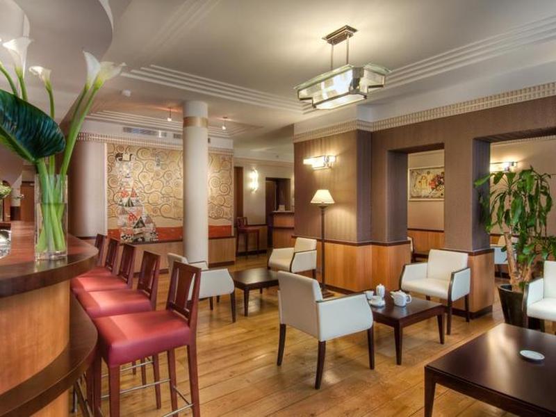 D66D49CCD11B7F5C8912E58B1F8724E8