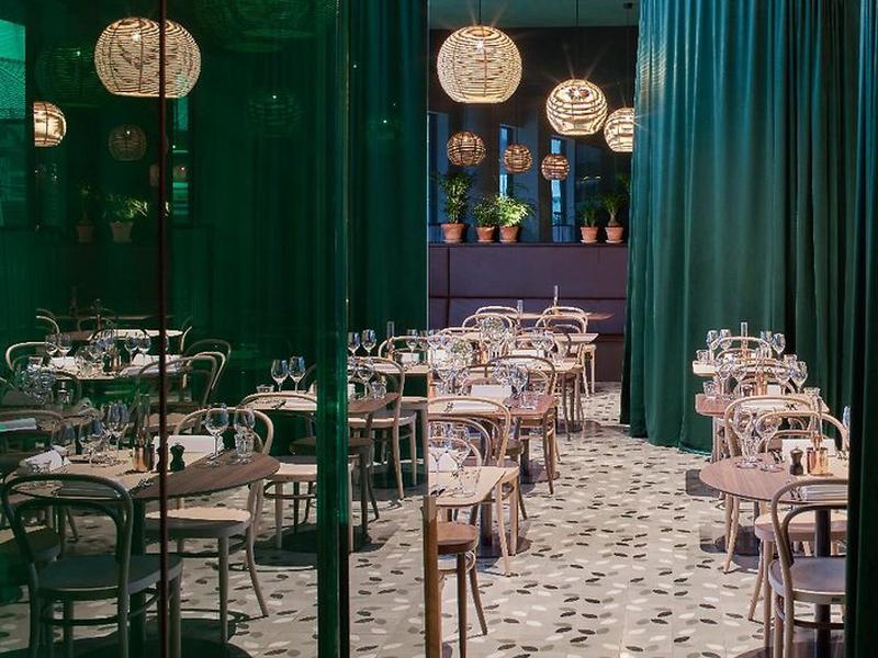 588E8C6B4482546D4D3B2DD41E596FFB