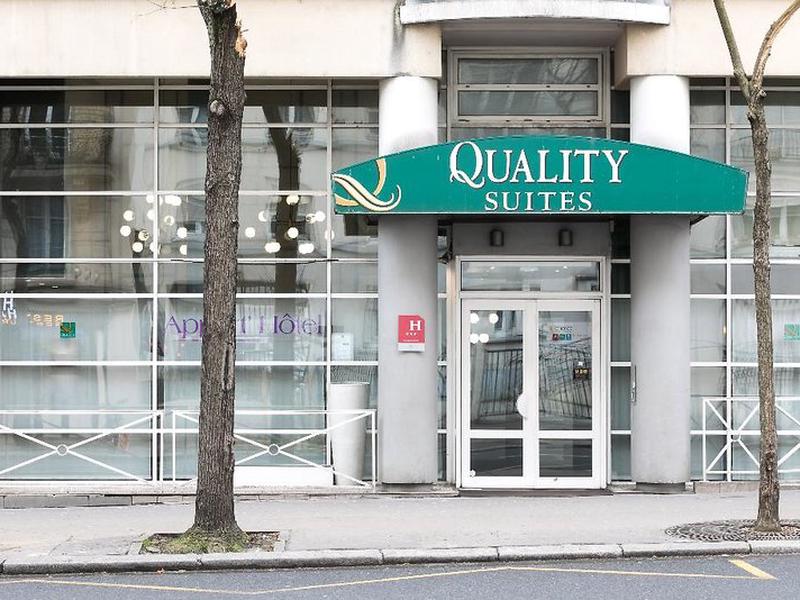 CD81A303F087985240E40412AA89A9D9