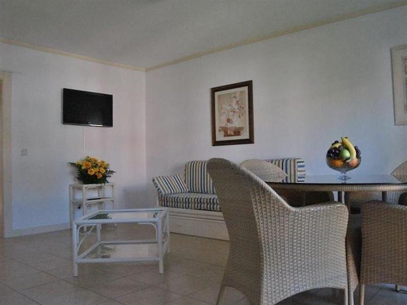 DB6914FDA86CD0221C8B1B7024DAAED9