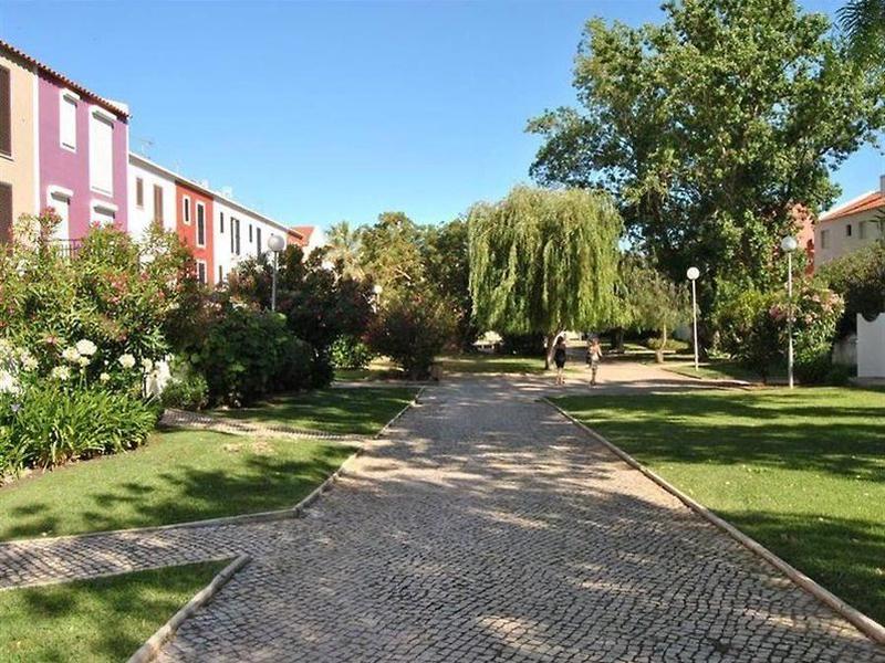 F46E63450DEEE1B1DC9C71FD71D0F945