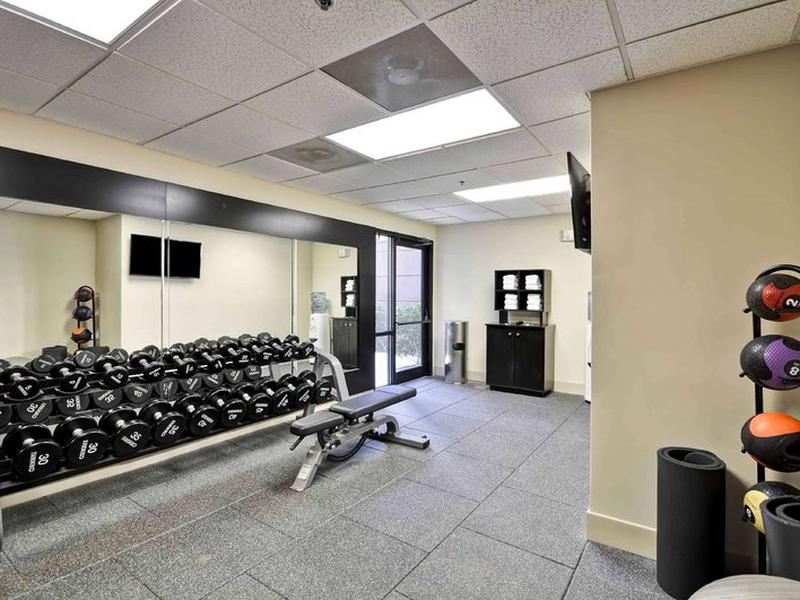 DDD46F128124B6D450C46013F813C846