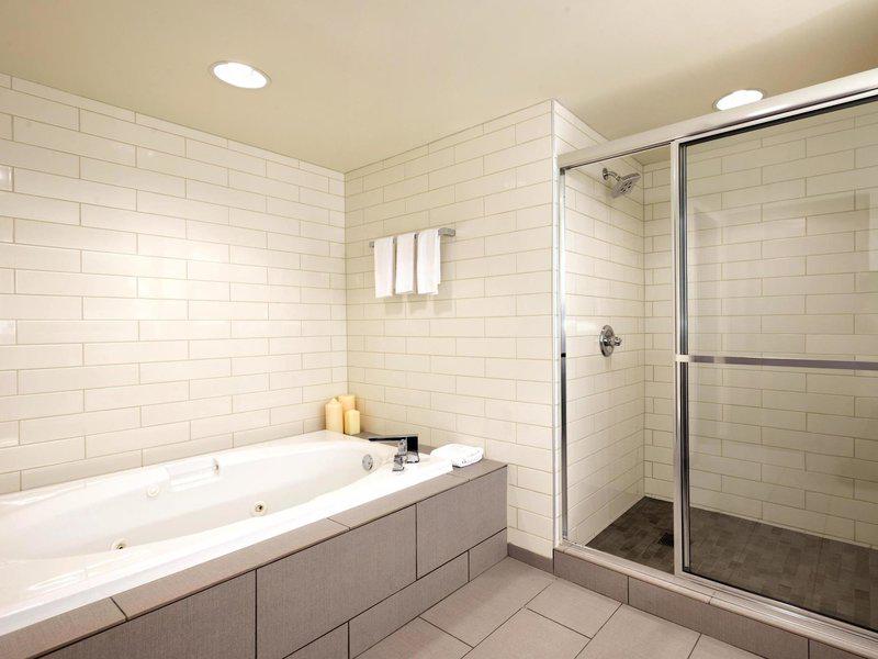 ECCEDDF8477F20D3C7DB5CFD63349DCA