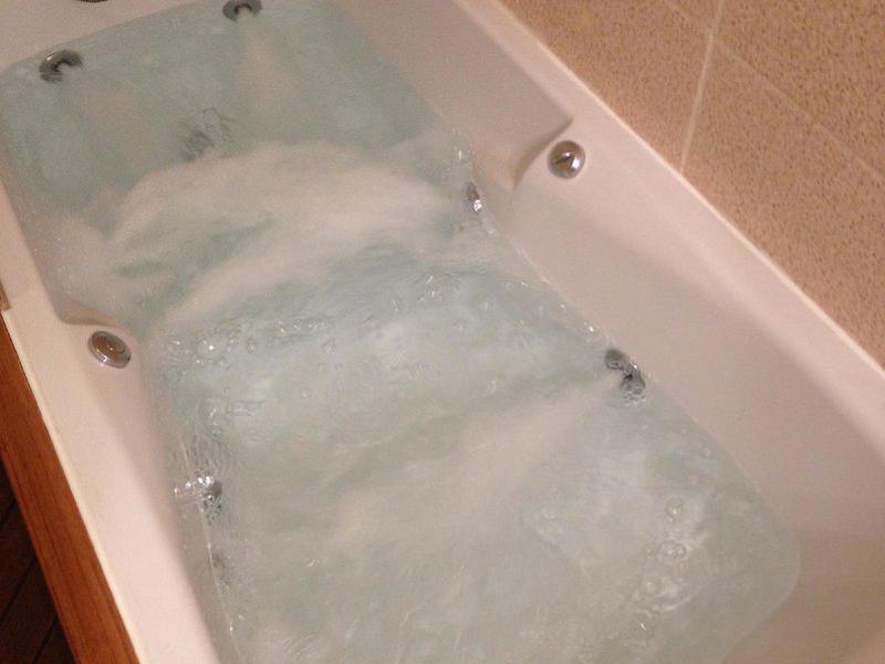 E78EFE38EA4D2B89BD54FDED0FD2BD2F