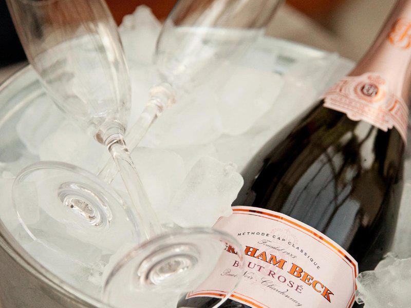 F94814825624BEB61A81637AFF411307