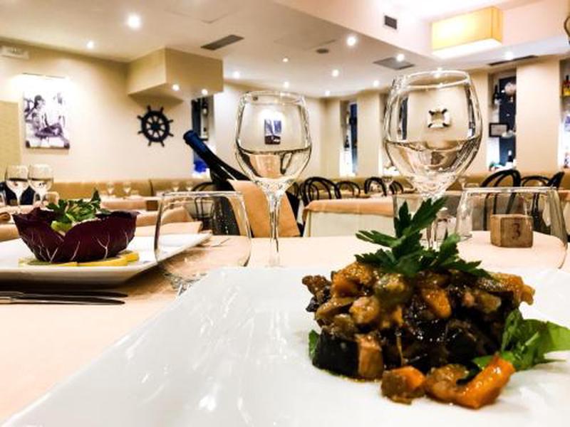 224A692A6CA08E2D4E6A25D25287B8D4