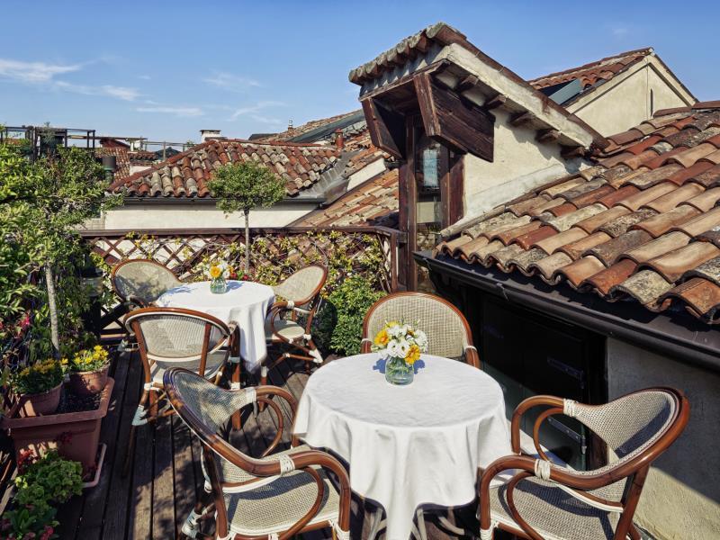 679136669209A282EDE64583BB52E096