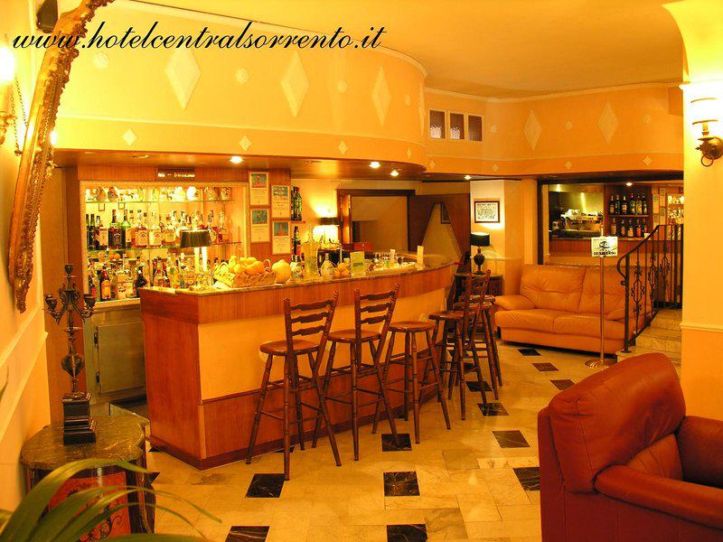 EA6B654A2FF5E8AD43F67CF6E6B8BD6F