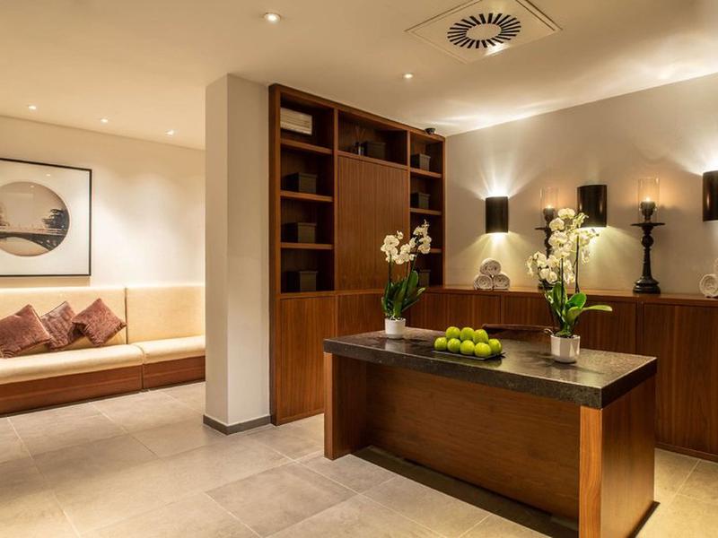 F1123F1F772B1F5FA0EB0B2F5E393DCA