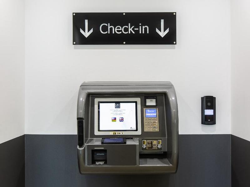 299F96D11311E528FA6308356B044DBE