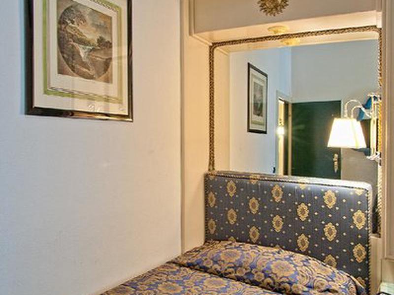 857AB2FCDFB87FC07251DE2491D358B3