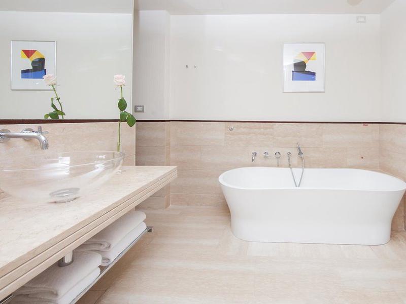 F1310350E113086F8F1BB6C858EBB0D6