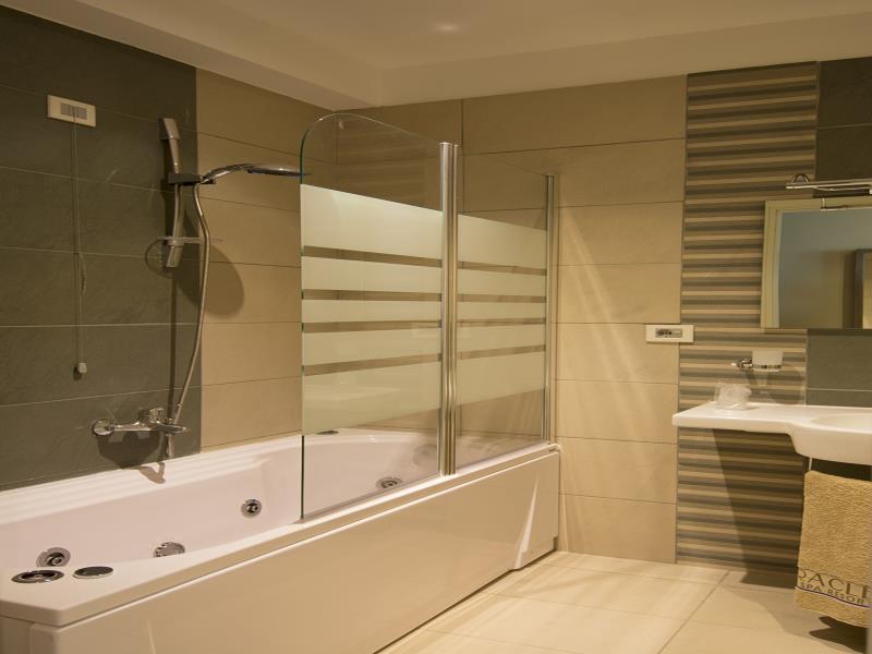 04A3E9349C978EC431501D8E2772D183