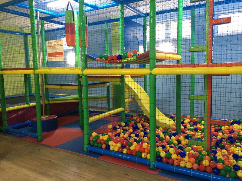 24C1548A9F5384149F9C98B6E4193CAF