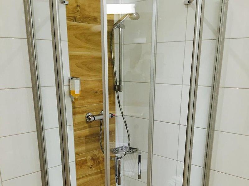 FACE8F0D8521C86A5F889DBB7A1E32C0