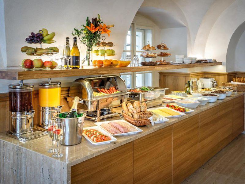 F4F57040769EFF2FC013C2033C7EDCA3