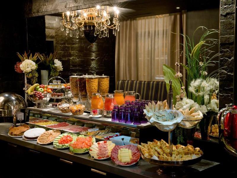 3811FED14B41B5E08F7B89B3FC9D2107