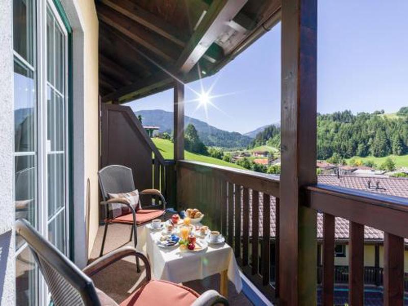 CC9B53C955303710E2DB3694FA15023F