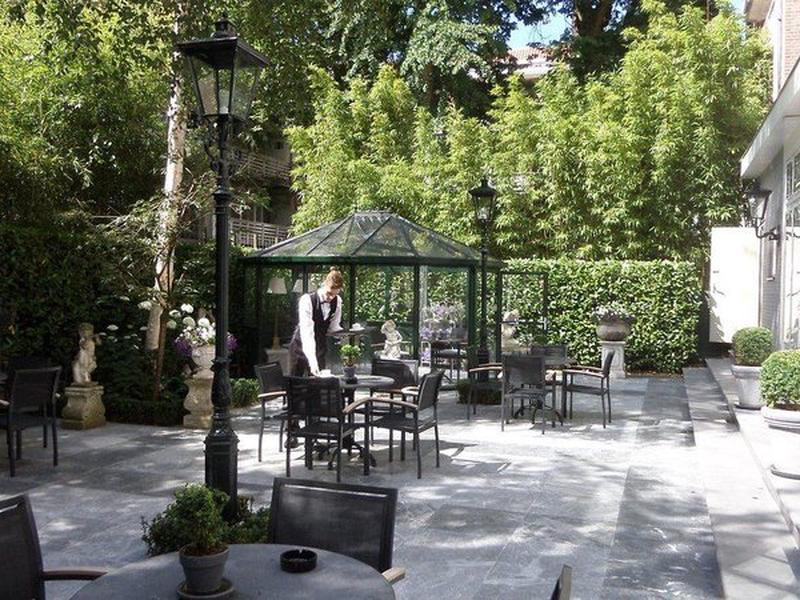 2F002268A787698F011F34F9BE21DA79