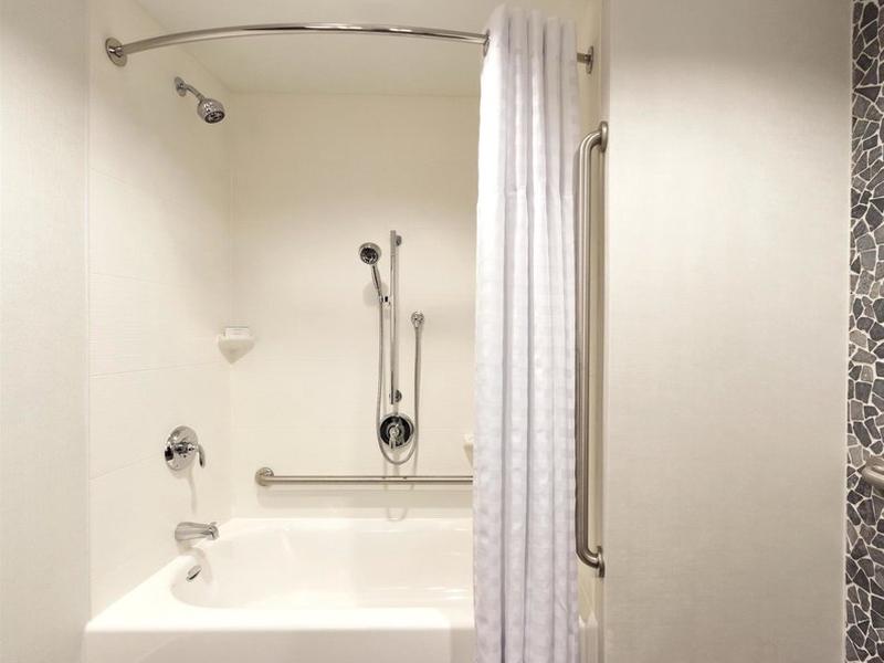 98ADD13150F4C8188A9E5A7DBB45651E