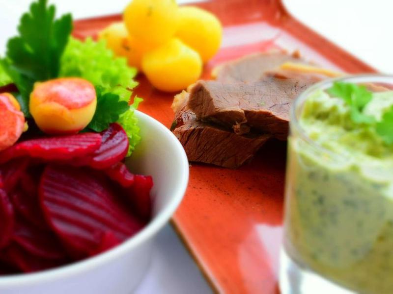 DFACBB97852681BB0825A8AFB633666F