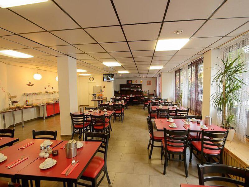 BDC66728566CCBEB3679C83AEB5A3E40