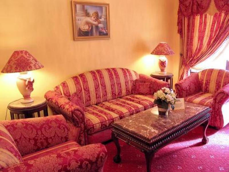 BA9DF3999BCD0DA68871CC4371CE0C08