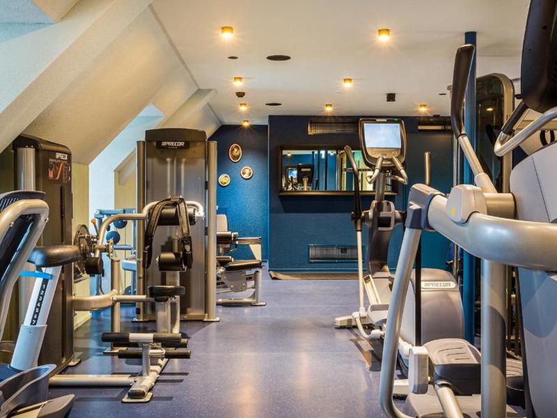 3AA18A355F1BB7DC97C3521F6966279F