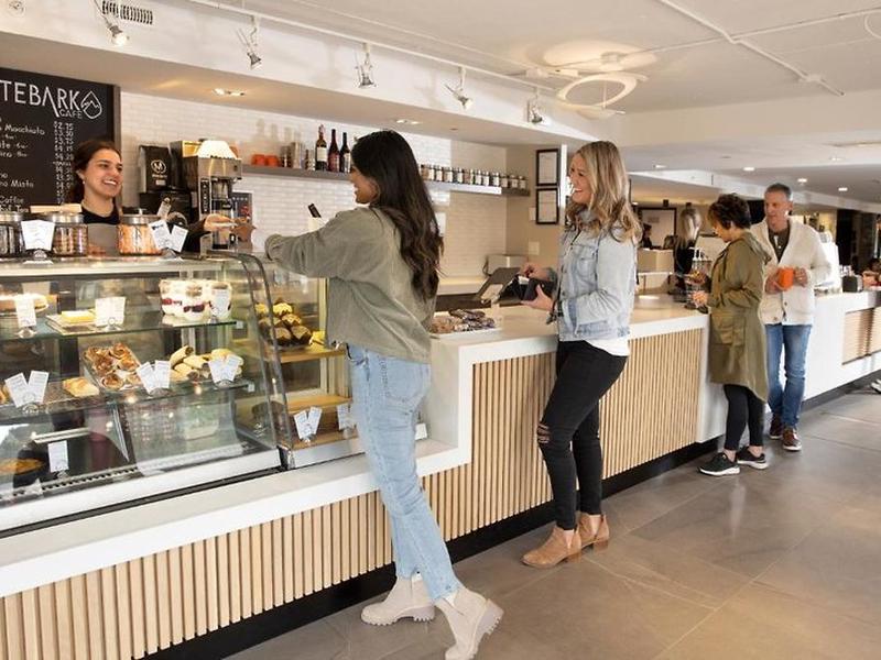 DF9B4CF73A1025B61DA9F92BA1D5A222