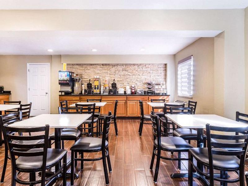 FE0FB7C19DE594CC3238C462F96F2C03