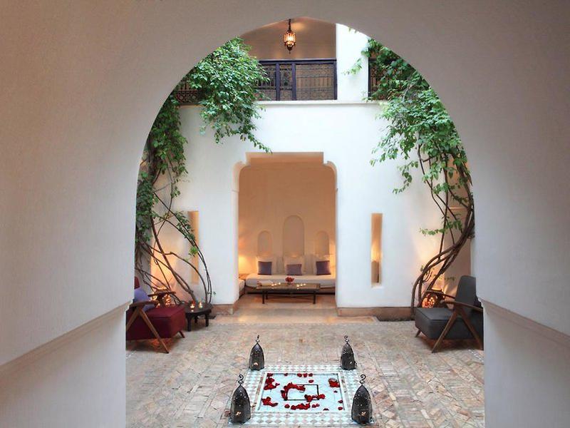 E737E2F68AA2EAE537E533F2FD76C7CE