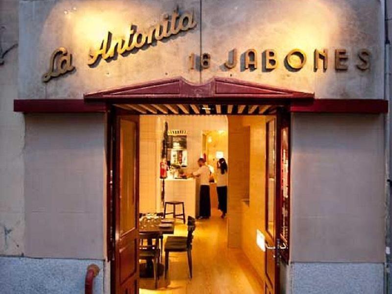 D9DC8C33A676EED8786A1F513F7D5196