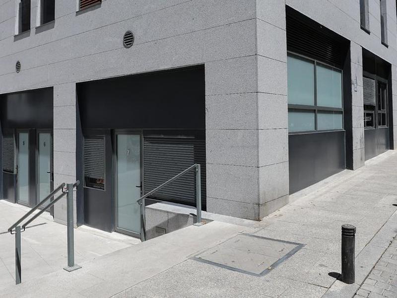 A72C84B97AFB2900EAA7C775272EBFB5