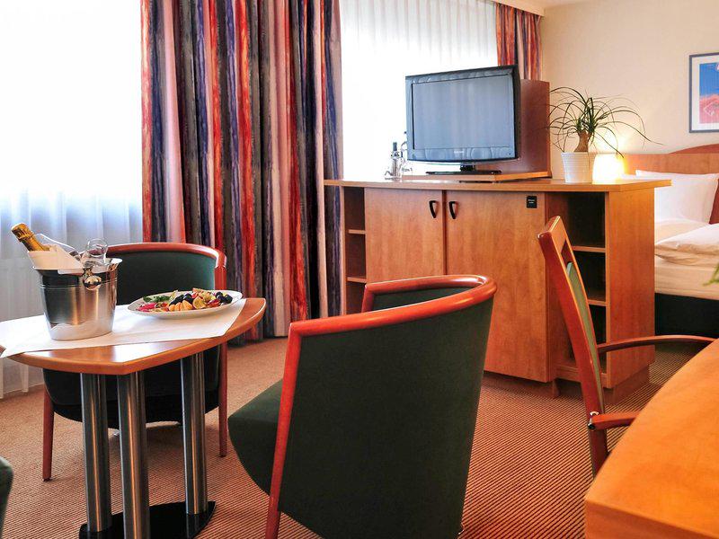 8641B7FF01F2C8ACC6240FDD45760AB0