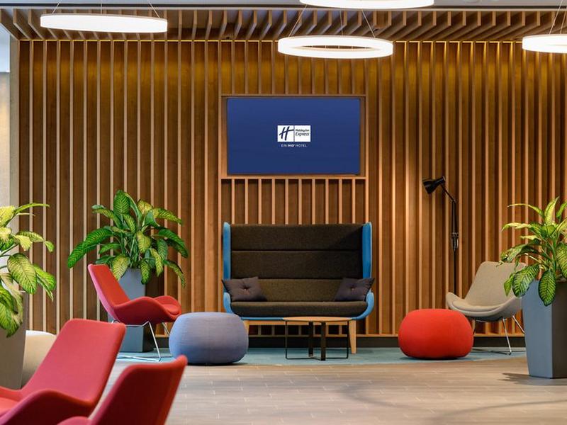 14863B32FF4A2BE0039A02D18F8571D5