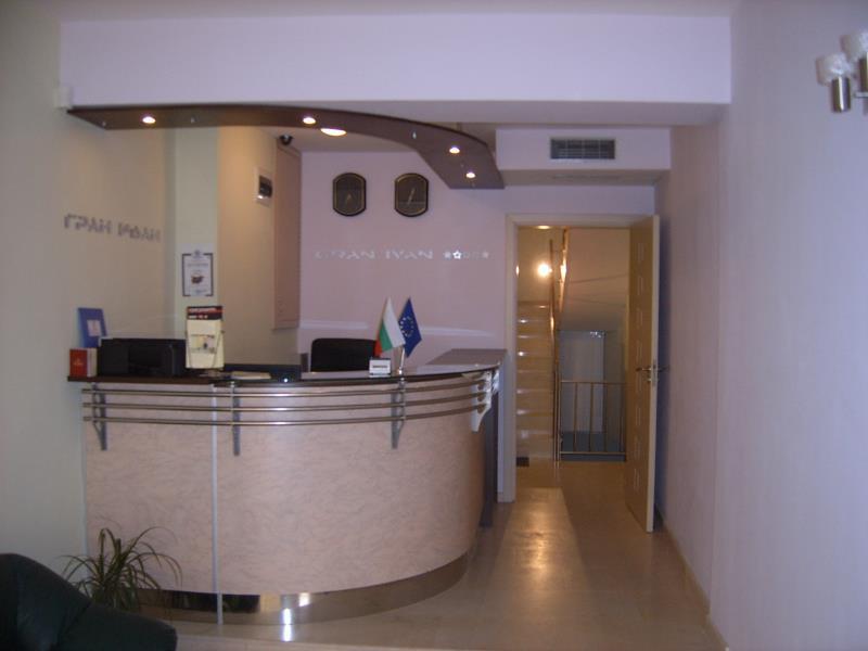 0D7487F72F834F792CFCC6B0CA21D71F