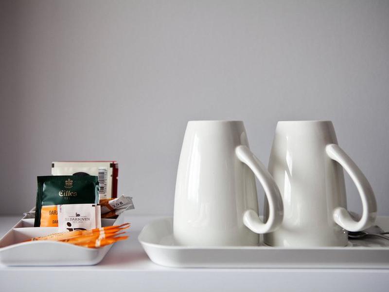 9A6AE12B9E1EAA962C8A71C89DB89C00