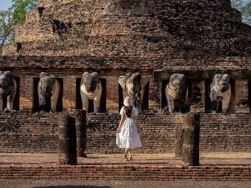 9EEB5E48E02F541A73CFE10C18C13C7E