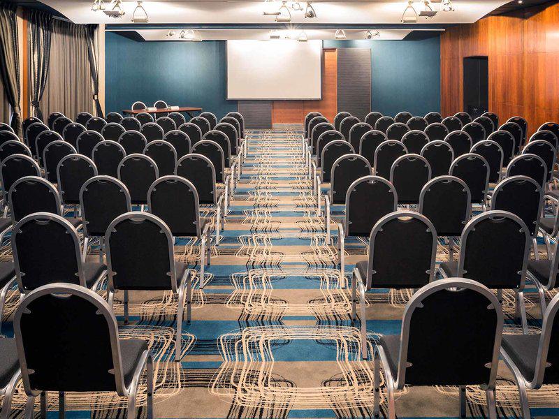 4ED90207845A26956D76C53C298EDCD2