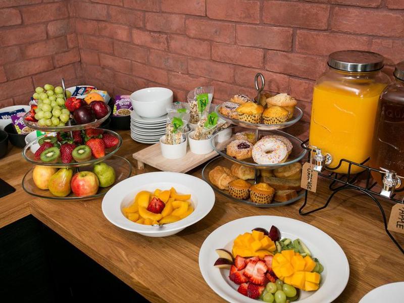 7D1C297AB72D684732D46326B41E662B