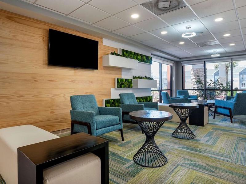 E5C216440B99E1358DCBF9A667061383