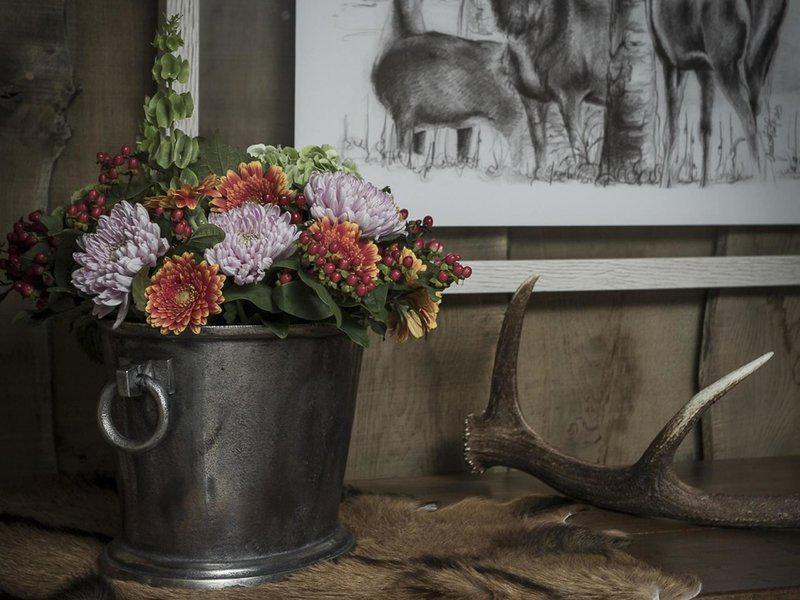 899B0FBE94680FFEC054A6B3F54B2795