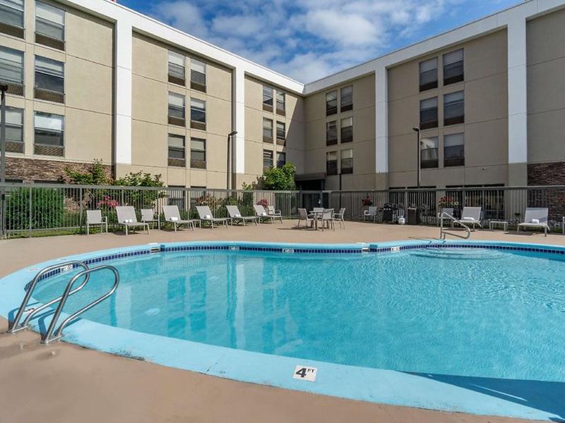 1DC7072E27A363BBCA92219BD9EA90C2