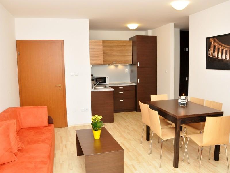 9EF2E1C36110F73C21655F0518C09C70