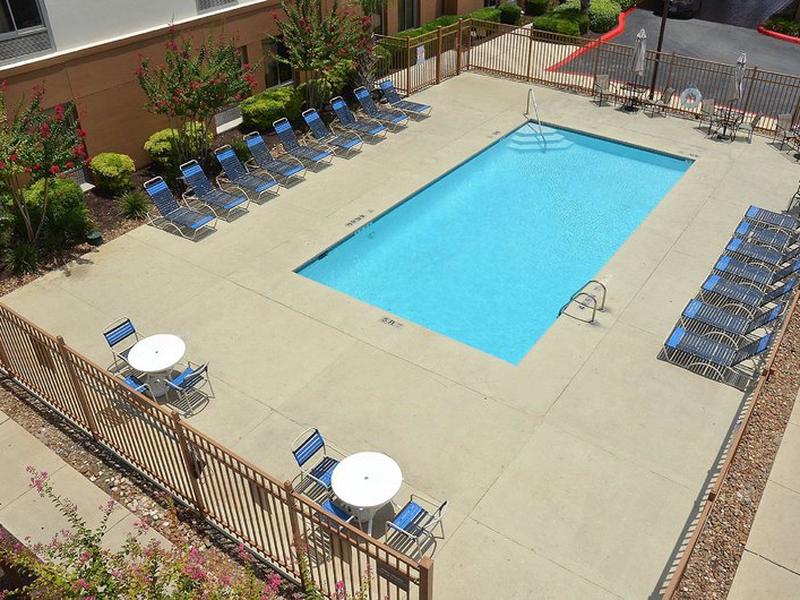 7DD5D1DC4DE2BDB5A4FB9FD0BADB119D