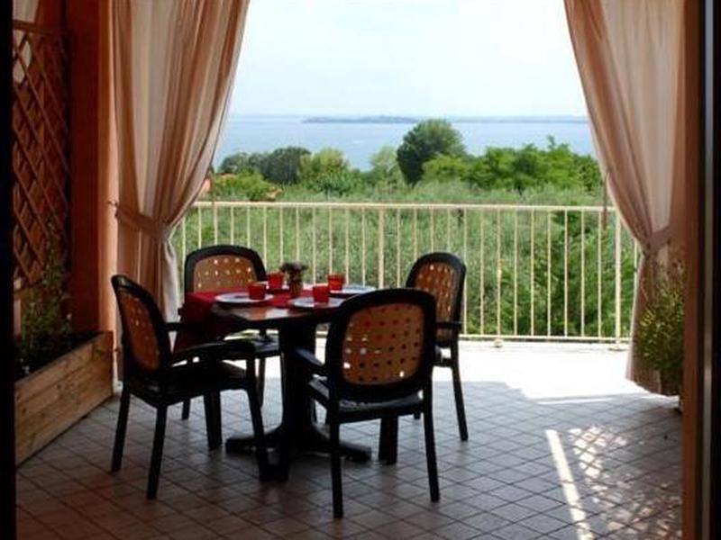 E53D5DD91660119B2E6714CEE0D3F25B